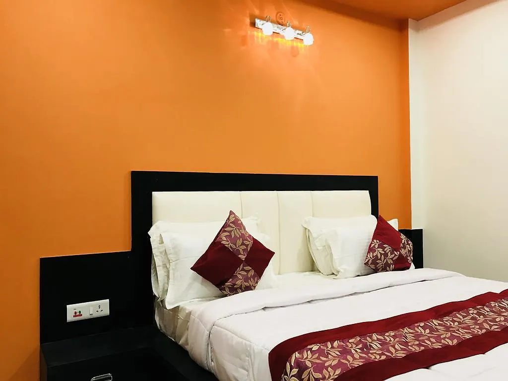 ** Guest house Aaradhya Residency Hotel Agra  India