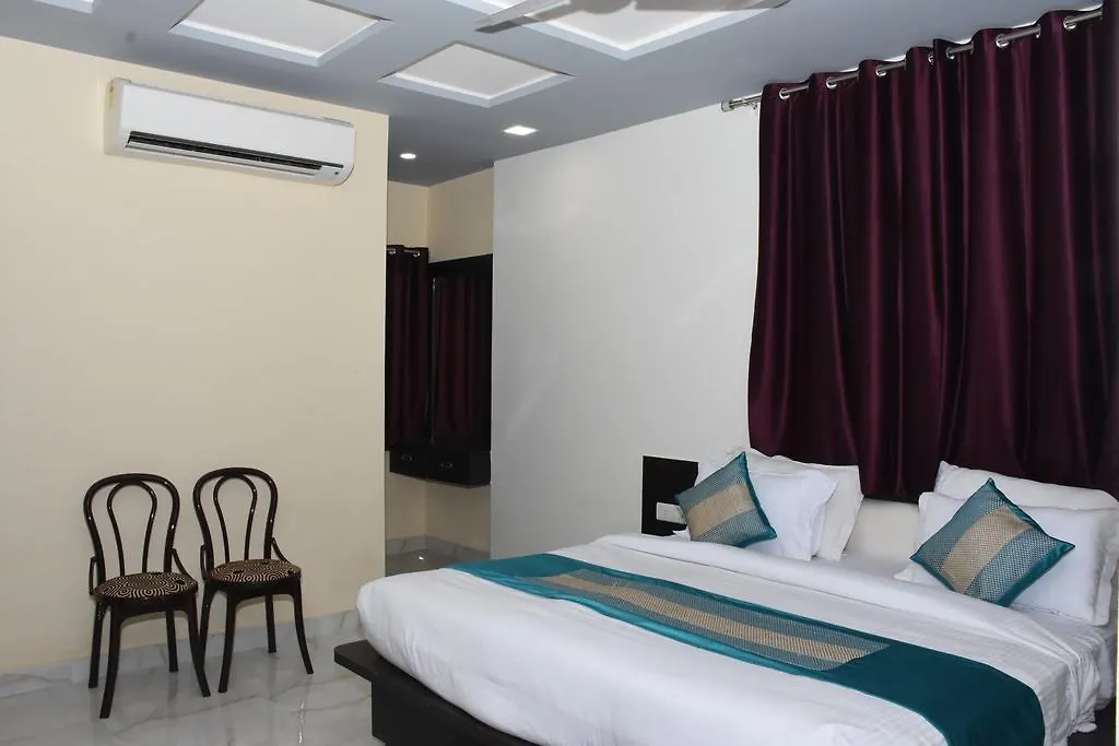 Aaradhya Residency Hotel Agra  Guest house