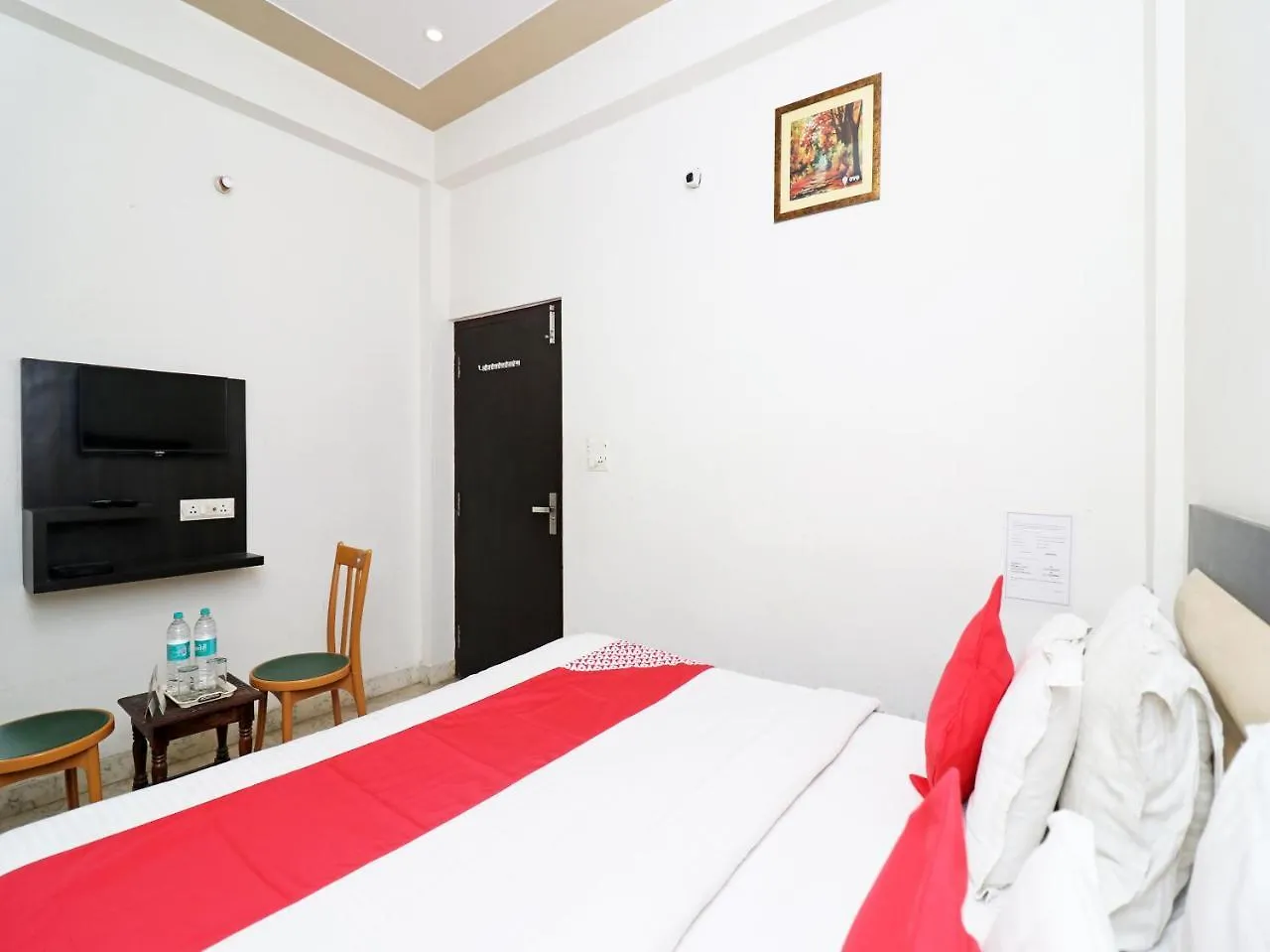 Aaradhya Residency Hotel Agra  2*, Agra (Uttar Pradesh) India