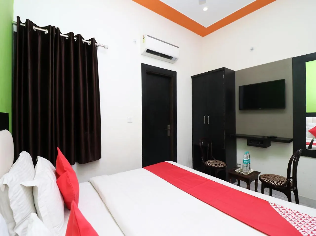 Aaradhya Residency Hotel Agra