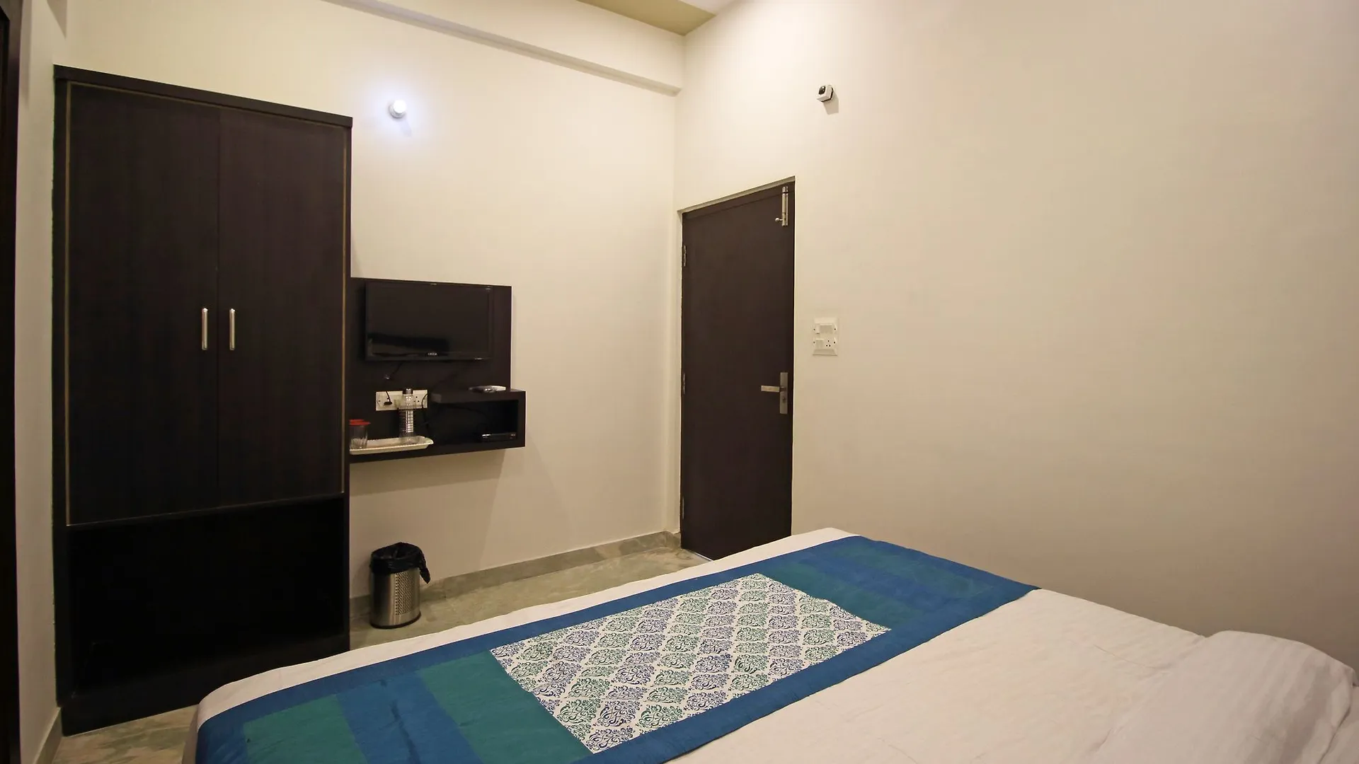 Aaradhya Residency Hotel Agra  2*, Agra (Uttar Pradesh) India
